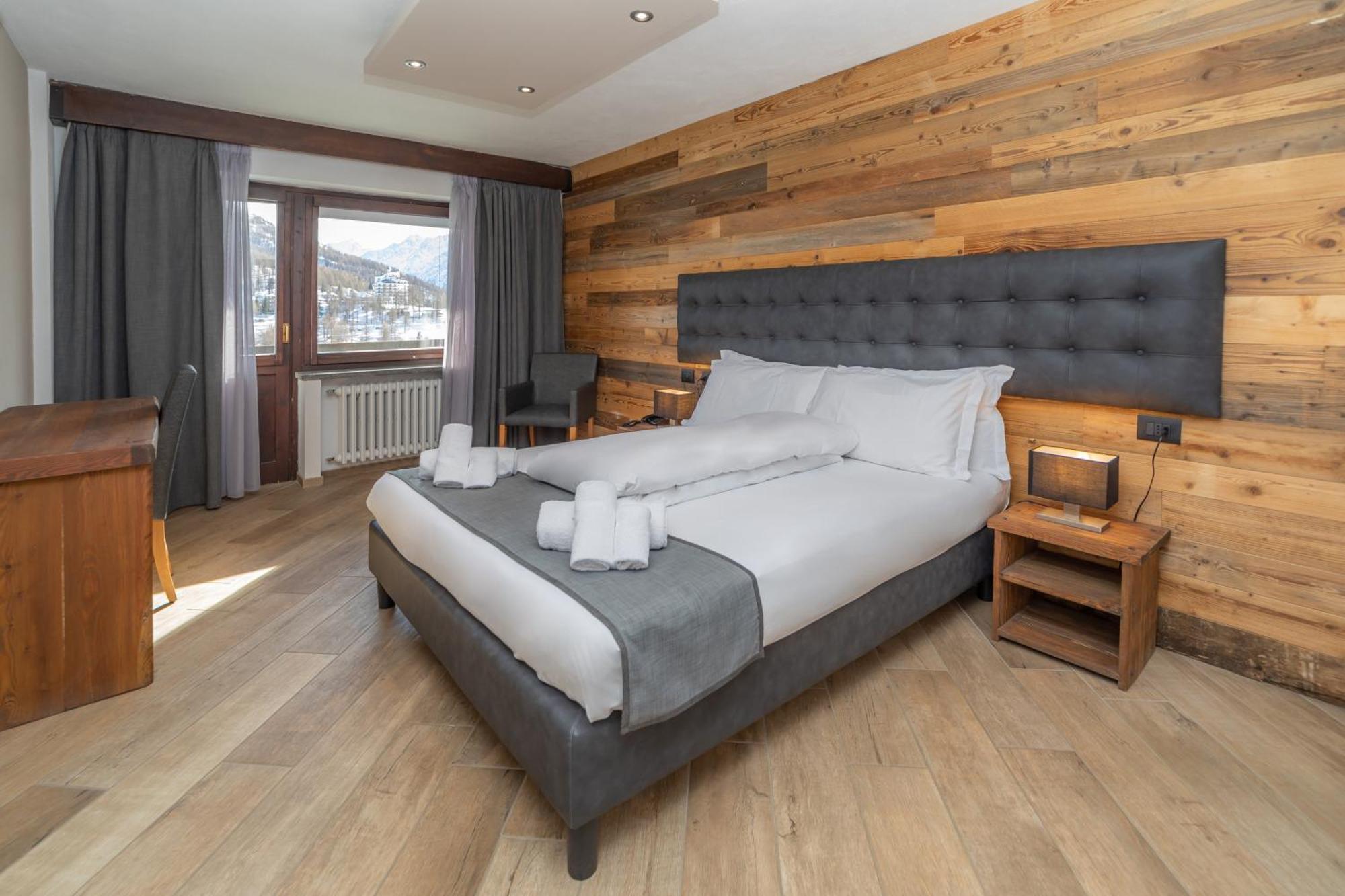 Hotel Gran Roc Colle Colle Sestriere Cameră foto